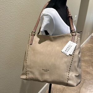 NWT Darcy Marks Shoulder Bag